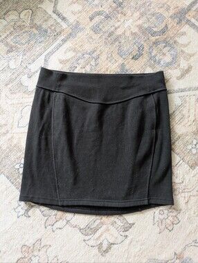 Lululemon Scuba High-Rise Mini Skirt